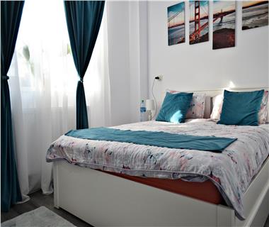 Apartament Nou 4 camere  de vanzare  Valea Adanca