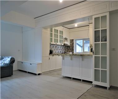 Apartament Nou 4 camere  de vanzare  C.U.G  Valea Adanca